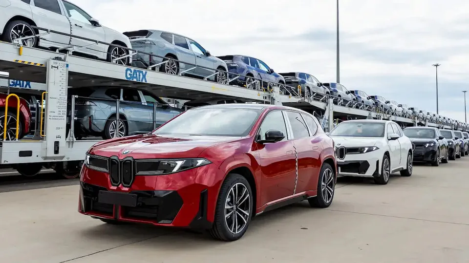 BMW iX3: 100.000 ordini in Europa in un anno