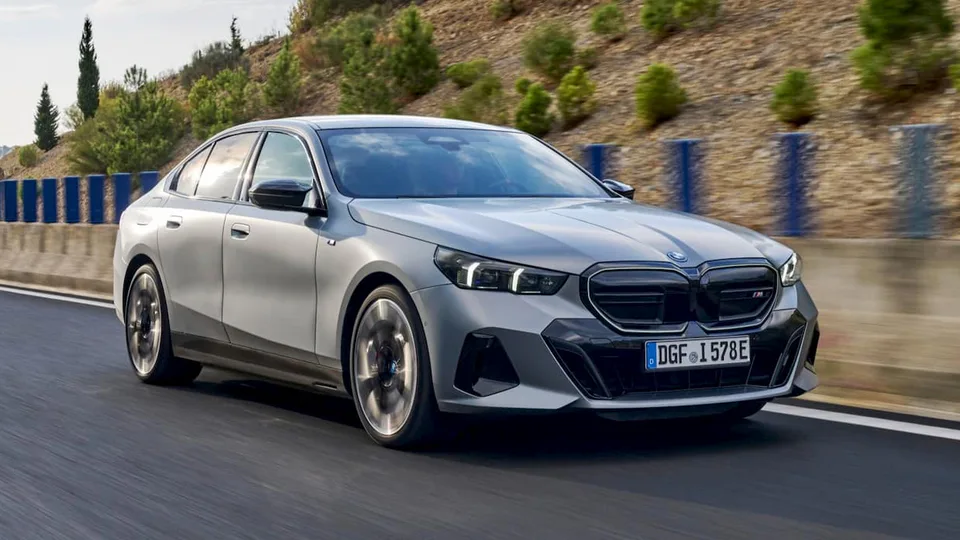 BMW Group raggiunge un milione di veicoli completamente elettrici