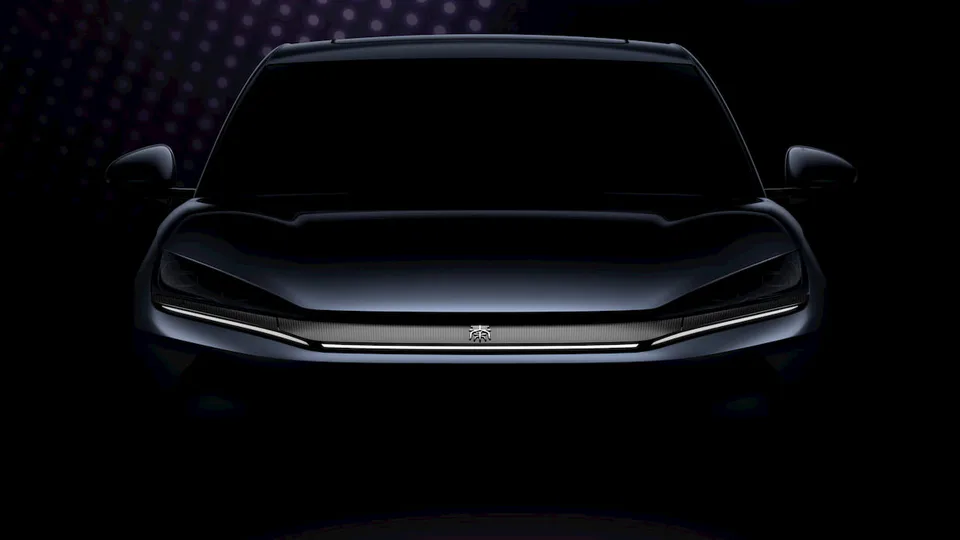Anticipazione della BYD Qin L EV - pensata per gli acquirenti più giovani