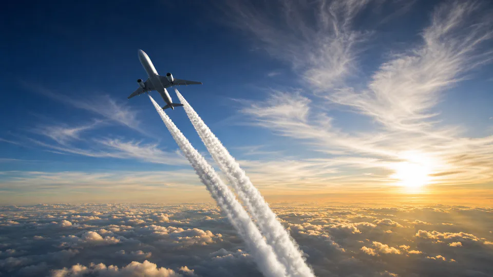 Scie di condensazione degli aerei e analisi del loro possibile impatto sul riscaldamento globale