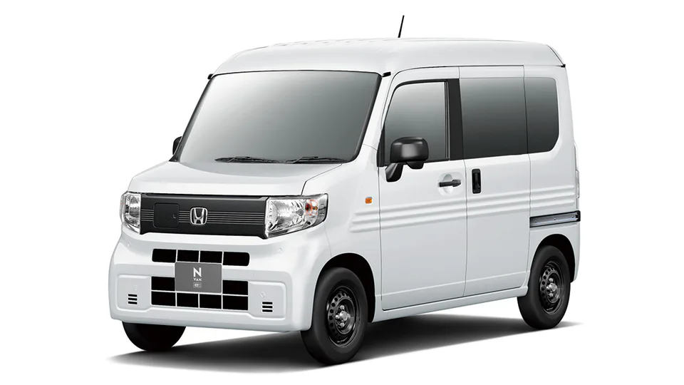 Honda presenta un N-Van e elettrico da 10 mila dollari con un'autonomia di 210 km in grado di alimentare una casa