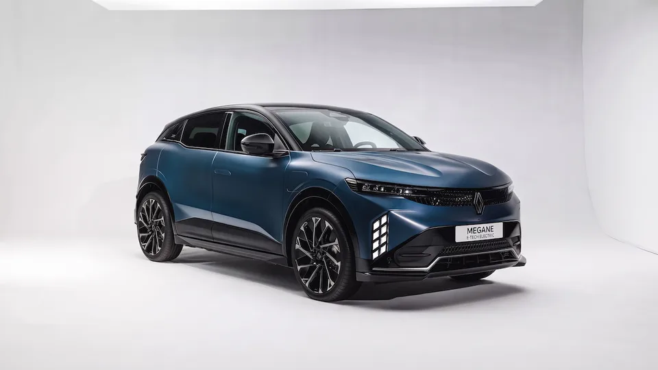 Nuova Mégane E-Tech Electric: Renault la svela a Torino